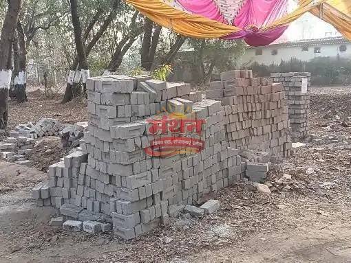 (कोरबा) शासकीय जमीन पर कब्जा कर रातोंरात किया जा रहा पक्के मकान का निर्माण