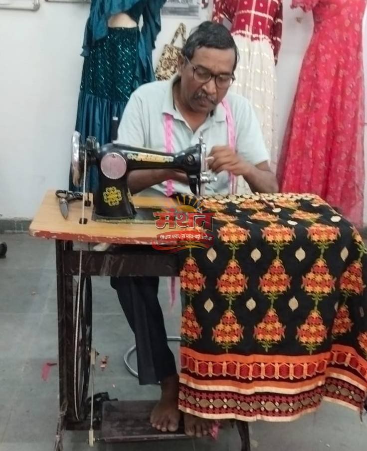 (कोरबा) पीएम विश्वकर्मा योजना ने बलराम कुंभकार को दी आत्मनिर्भरता की नई रोशनी