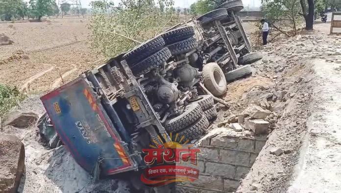 (कोरबा) संकीर्ण पुलिया बन रही दुर्घटनाओं का कारण-हादसों से बढ़ी चिंता