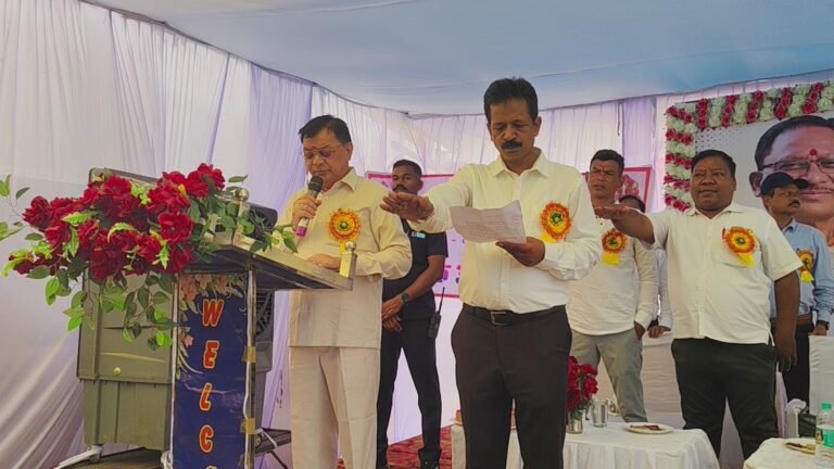 (कोरबा) कैबिनेट मंत्री ने दिलाई साक्षरता की शपथ