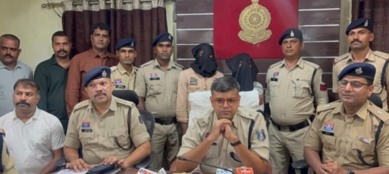 (कोरबा) ग्राम छुरी अंतर्गत राज ज्वैलर्स में कट्टा अड़ाकर लूट का प्रयास करने वाले 2 शातिर आरोपी गिरफ्तार-एक फरार