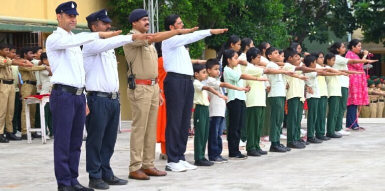 (कोरबा) सेंट जेवियर्स स्कूल के 1,250 छात्रों को यातायात नियमों का दिया गया प्रशिक्षण