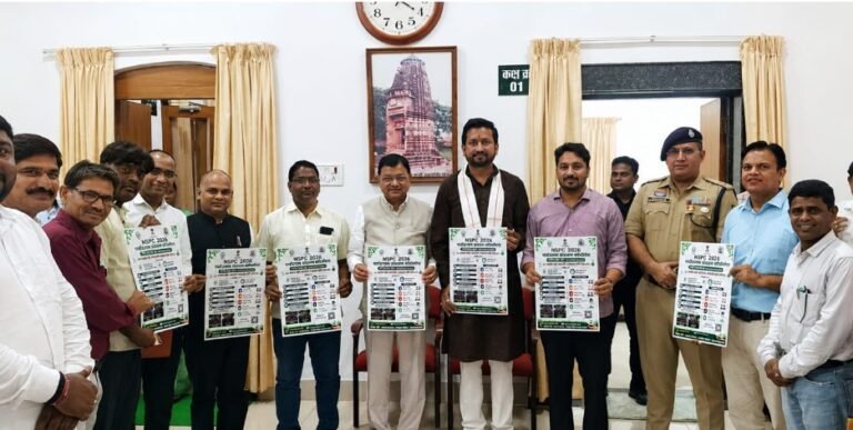 (कोरबा) कैबिनेट मंत्री लखन लाल देवांगन ने किया राष्ट्रीय छात्र पर्यावरण प्रतियोगिता-2026 के पोस्टर का विमोचन