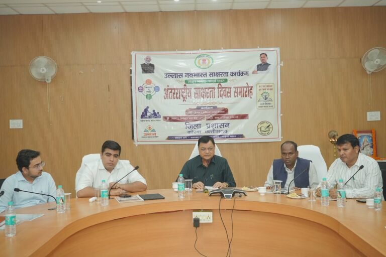 (कोरबा) हम सभी को मिलकर कोरबा को पूर्ण साक्षर जिला बनाना है -कैबिनेट मंत्री लखन लाल देवांगन
