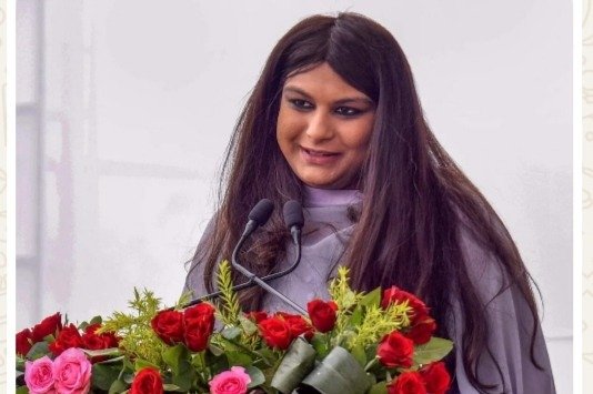 (कोरबा) अनिल अग्रवाल ने बेटी प्रिया अग्रवाल हेब्बर को सौंपी समूह की कमान