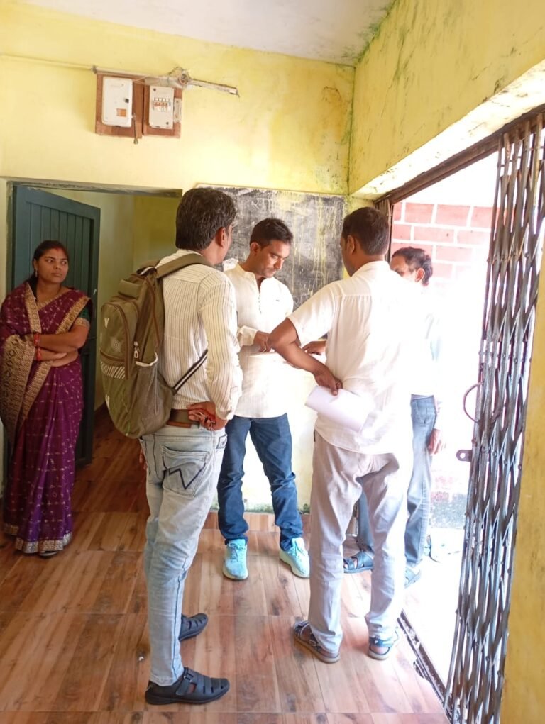 (कोरबा) ग्राम देवपहरी के कनसरा और डीडासराई के विद्यालय का औचक निरीक्षण
